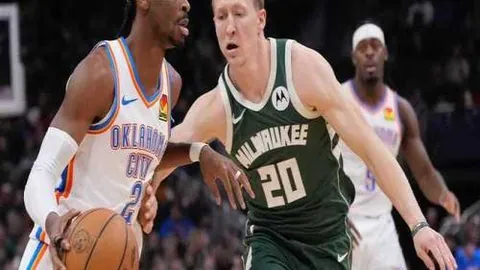 门格沙在港珠澳大桥半马赛中夺冠，柏林马拉松冠军成焦点2025-01-06